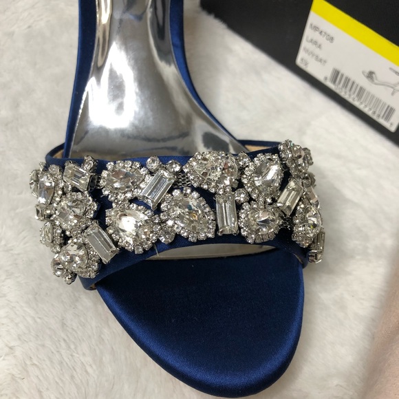 Badgley  Mischka Lara Embellished Kitten-Heel Sandals NEW 5.5 Navy Satin - Picture 5 of 8